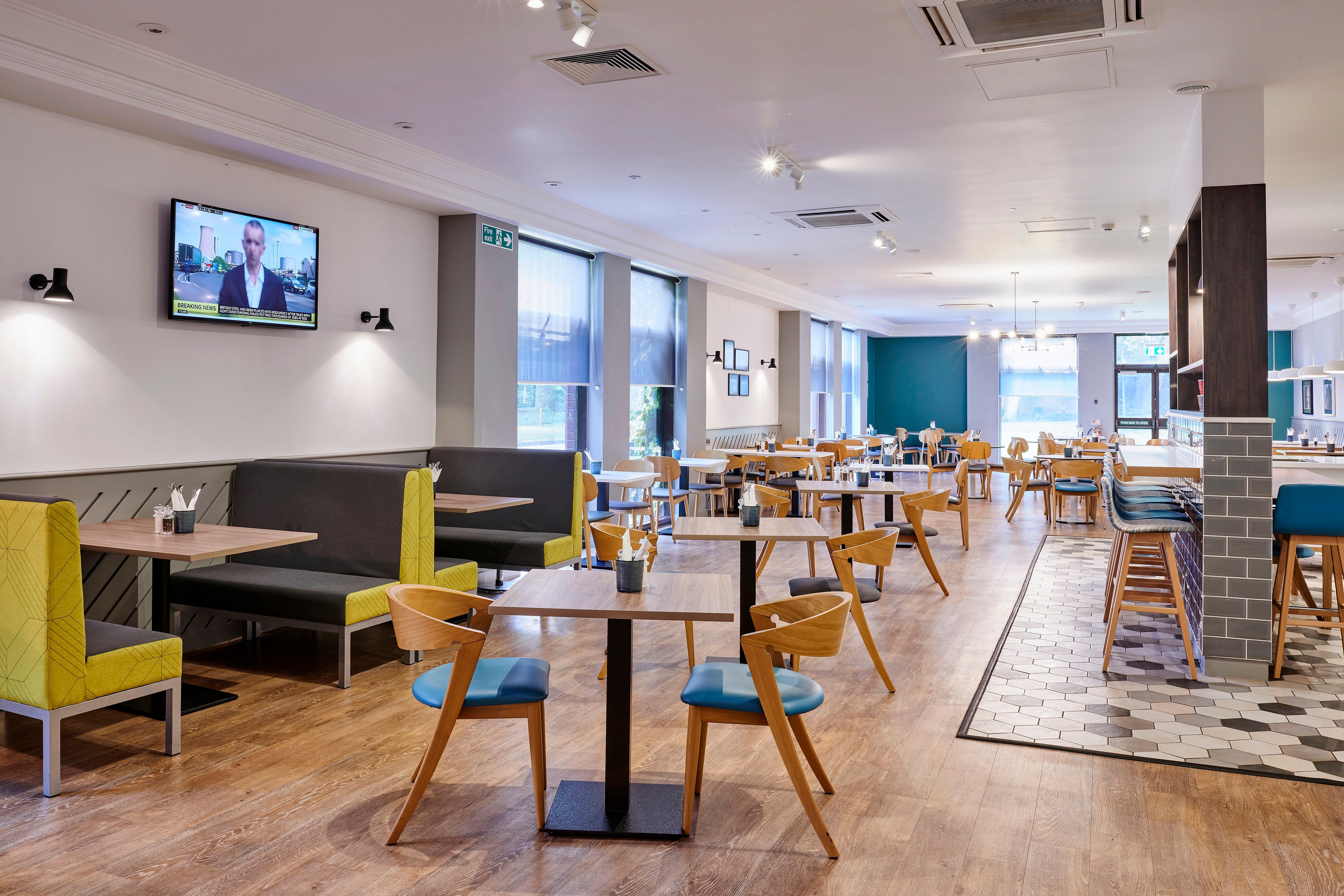 Holiday Inn Haydock By Ihg Exterior foto