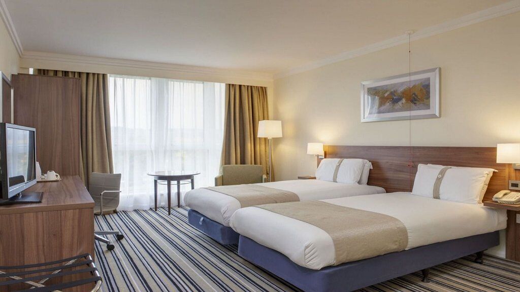 Holiday Inn Haydock By Ihg Exterior foto