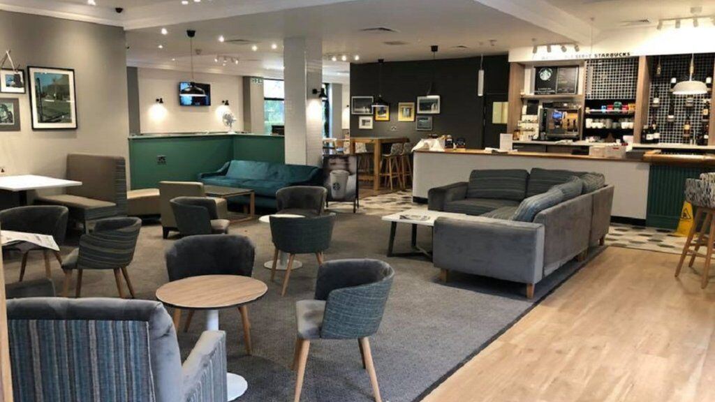 Holiday Inn Haydock By Ihg Exterior foto